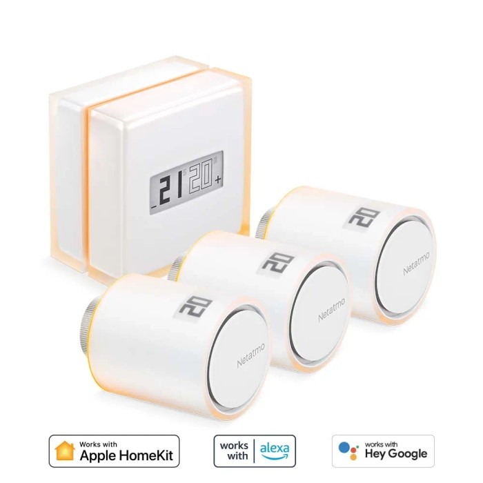 Termostati intelligenti per radiatori Netatmo e relè per il controllo intelligente del riscaldamento domotico.