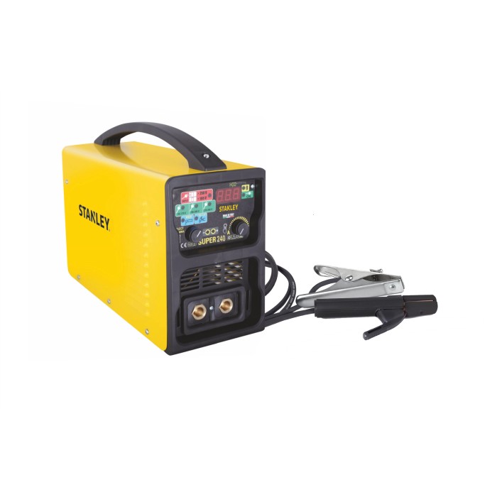 Saldatrice inverter MMA Stanley gialla con porta elettrodo e morsetto di massa.
