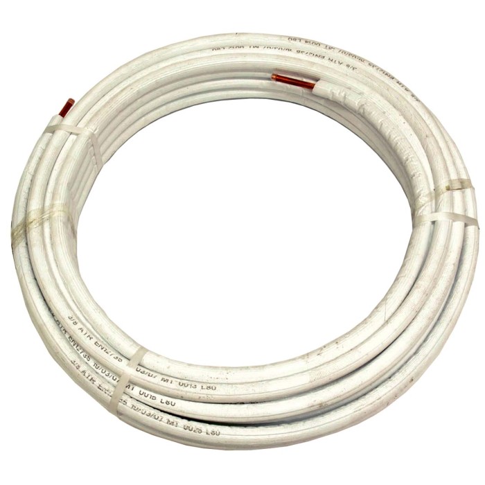 Tubo bianco t.b.t. per climatizzatore arrotolato.