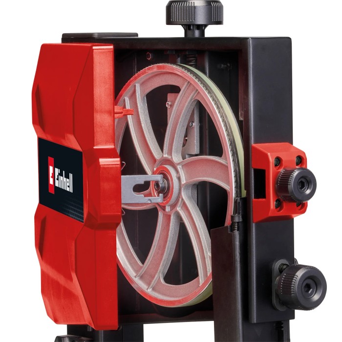 Dettaglio della sega a nastro rossa Einhell TC-SB 200/1 con lama e rotelle di regolazione.