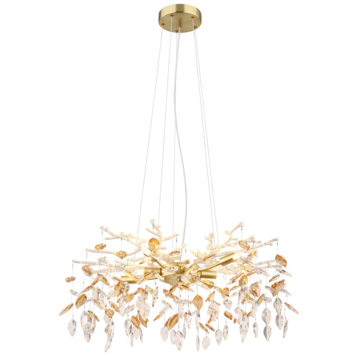 Lampada a sospensione t.b.t. dorata con pendenti decorativi in cristallo per un'illuminazione elegante.