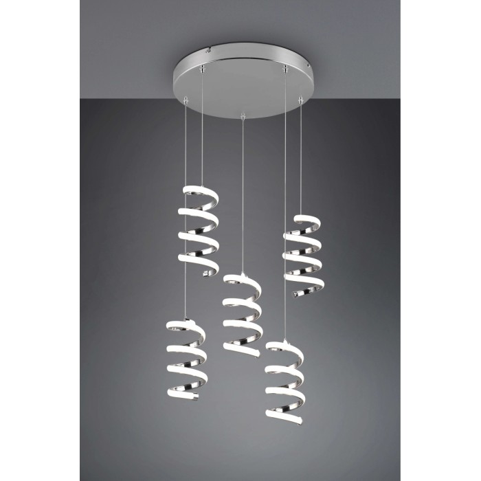 Moderna lampada a sospensione t.b.t. con cinque luci a spirale in look cromato.