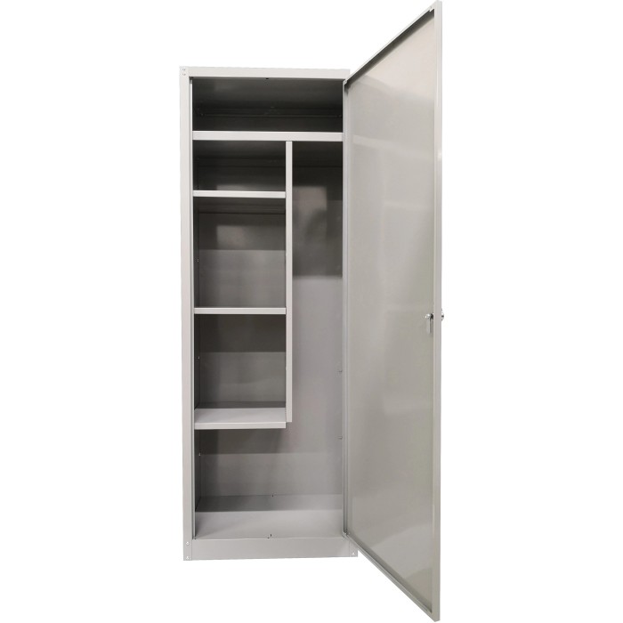 Armadio metallico grigio aperto con ripiani e barra appendiabiti.