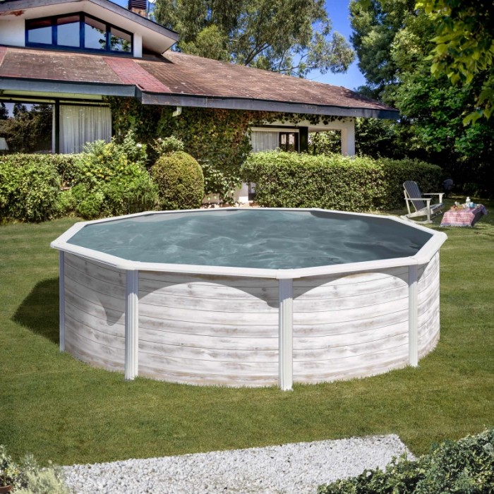 Piscina rotonda Gre Finlandia con effetto legno nordico bianco, Ø 350 cm x 120 cm, in giardino.