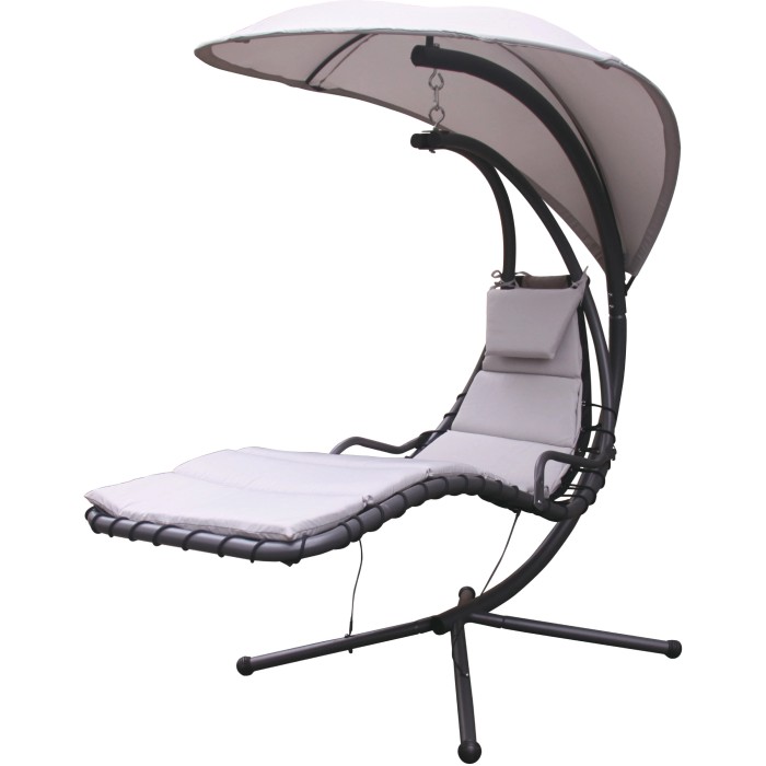 Lettino sospeso grigio t.b.t. con tettuccio parasole per ore di relax in giardino.