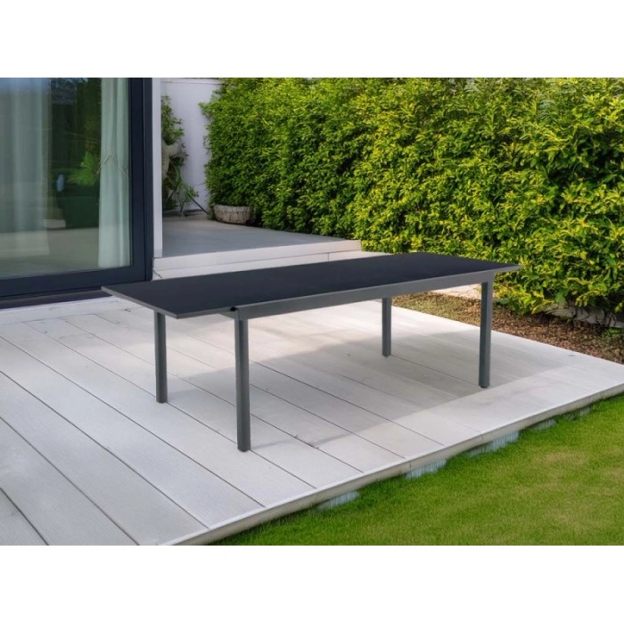 Tavolo da giardino rettangolare allungabile Harris nero, ideale per giardino e terrazza.