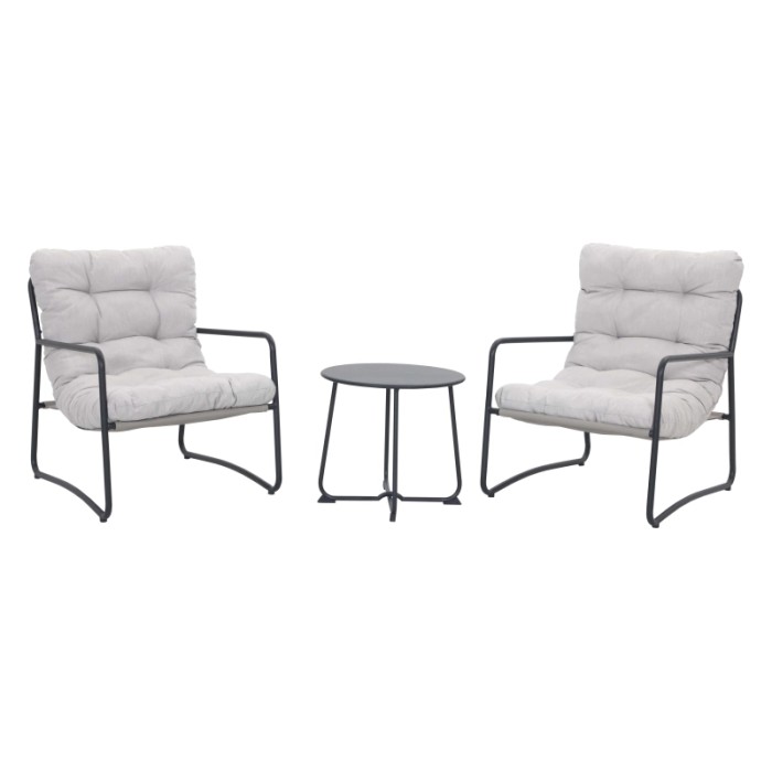 Set balcone Patterson 3 pezzi: 2 poltrone con cuscini grigio chiaro e 1 tavolino rotondo nero.