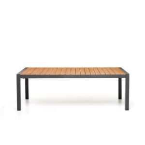 Tavolo da giardino rettangolare con listelli in legno e telaio grigio.