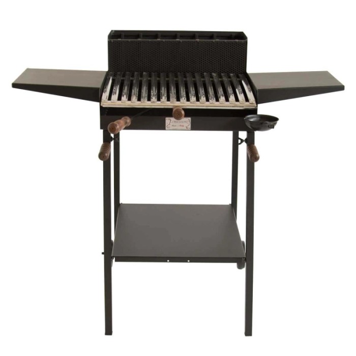 Barbecue a carbonella t.b.t. con ripiani e griglia.
