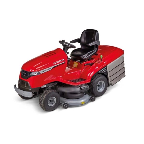 Trattorino tagliaerba rosso t.b.t. per il giardino.