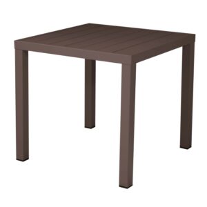 Tavolo da giardino quadrato marrone per esterni.