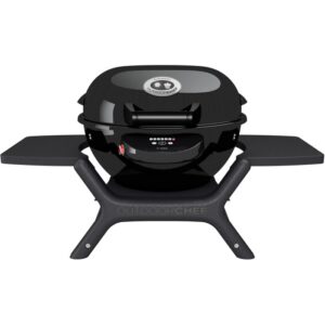 Barbecue elettrico Outdoorchef Minichef 420 E, nero, con coperchio e tavolini laterali.