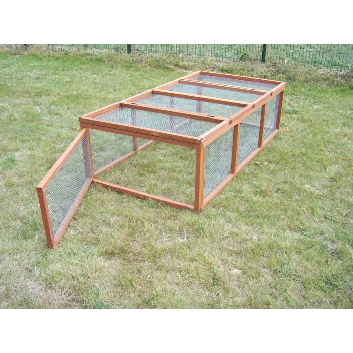 Gabbia per conigli in legno di abete 180x90x48 cm