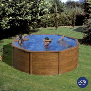 Piscina rotonda Gre Sicilia effetto legno (Ø 460 cm), bambini che nuotano nella piscina da giardino.