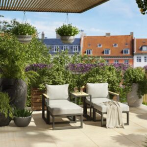 Set lounge Carleton a 5 pezzi antracite con tavolo e sgabelli per giardino o terrazza.