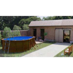 Piscina ovale Gre Pool Sicilia effetto legno, 500x300x120 cm, con scaletta in giardino.