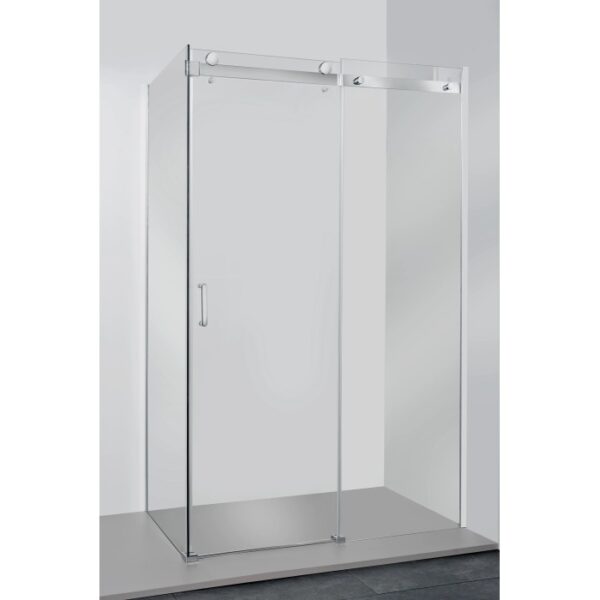 Box doccia t.b.t. in vetro trasparente con porta scorrevole per bagni moderni.