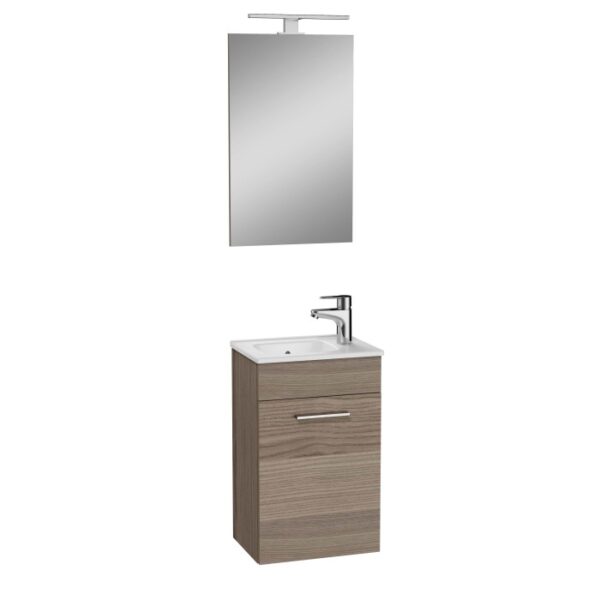 t.b.t. Mobile bagno con specchio e rubinetto.
