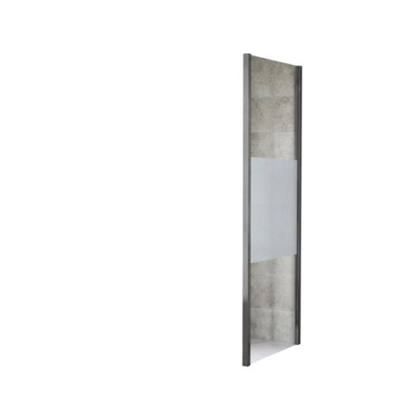 Pannello doccia t.b.t. con telaio grigio e vetro parzialmente satinato.